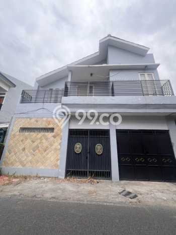 For Sale Hunian Rumah Terawat 3 Kamar di Manukan, Surabaya For Sale Hunian Rumah Terawat 3 Kamar di Manukan, Surabaya