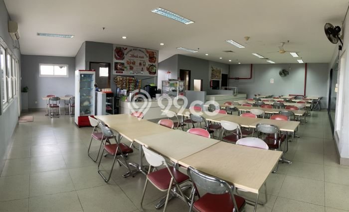 For Rent Kantor Strategis Kawasan Senen, Luas 135m², Area Utama For Rent Kantor Strategis Kawasan Senen, Luas 135m², Area Utama