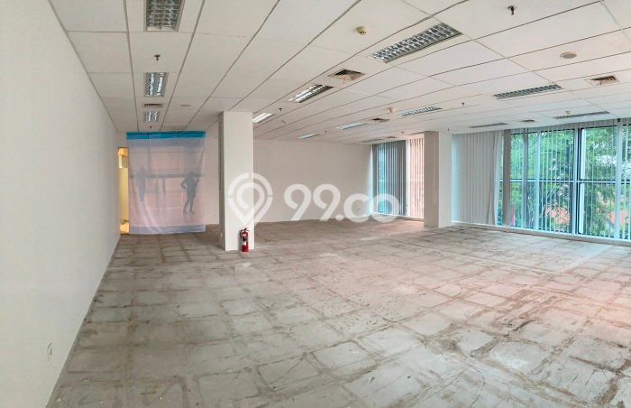 KAWASAN KOMERSIAL! Kantor Disewakan di Senen, Luas 135m², Area Strategis KAWASAN KOMERSIAL! Kantor Disewakan di Senen, Luas 135m², Area Strategis
