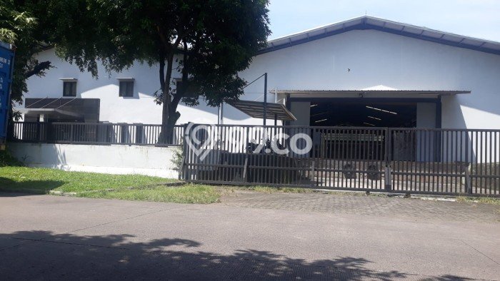 Area Ramai! Gudang Dijual di BSD untuk Bisnis Luas Bangunan 3500m2 Area Ramai! Gudang Dijual di BSD untuk Bisnis Luas Bangunan 3500m2