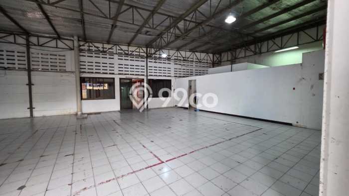 FOR RENT! Gudang di Kalideres Cocok untuk Bisnis 1000m2 FOR RENT! Gudang di Kalideres Cocok untuk Bisnis 1000m2