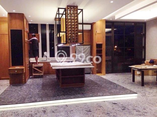 Siap Huni Hunian Elit 4 Kamar di Kelapa Gading Dekat ke Mana Saja Siap Huni Hunian Elit 4 Kamar di Kelapa Gading Dekat ke Mana Saja