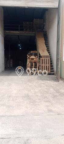 LOKASI PREMIUM! Gudang Kawasan Benda, Luas 450m2m², Akses Utama LOKASI PREMIUM! Gudang Kawasan Benda, Luas 450m2m², Akses Utama