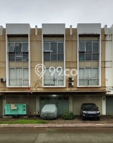KAWASAN BISNIS! Ruko Kawasan Cengkareng, Luas 700m2m², Area Premium KAWASAN BISNIS! Ruko Kawasan Cengkareng, Luas 700m2m², Area Premium