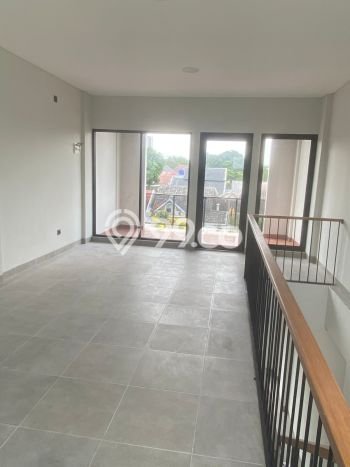 Dijual Ruko di BSD Tangerang Selatan LT 77m2 / LB 122m2 Dijual Ruko di BSD Tangerang Selatan LT 77m2 / LB 122m2