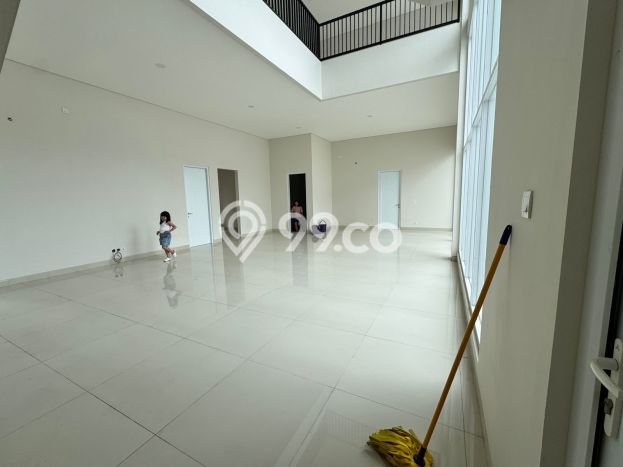 Rumah Elit Modern Tanpa Renovasi di BSD Giri Loka Tangerang Rumah Elit Modern Tanpa Renovasi di BSD Giri Loka Tangerang