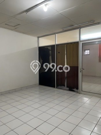 Jual Ruko Kawasan Strategis di , Luas 108m2m², Jalan Raya Jual Ruko Kawasan Strategis di , Luas 108m2m², Jalan Raya