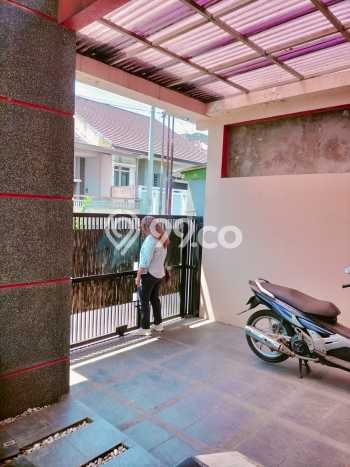 HOT LISTING! Rumah Nyaman area , LT 224m2m² LB 200m2m² HOT LISTING! Rumah Nyaman area , LT 224m2m² LB 200m2m²