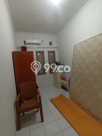 HARGA SPECIAL! Rumah Asri lokasi , Luas 96m2m² Bangunan 90m2m² HARGA SPECIAL! Rumah Asri lokasi , Luas 96m2m² Bangunan 90m2m²