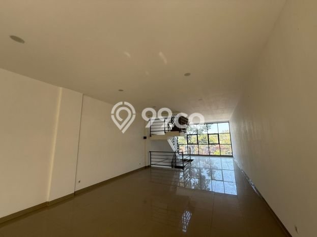 LOKASI PREMIUM! Ruko Kawasan Cihampelas, Luas 360m², Pusat Komersial LOKASI PREMIUM! Ruko Kawasan Cihampelas, Luas 360m², Pusat Komersial