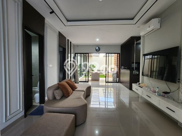 Dijual Rumah Luas Megah Dengan View Cantik di Summarecon Bandung, Bandung Dijual Rumah Luas Megah Dengan View Cantik di Summarecon Bandung, Bandung
