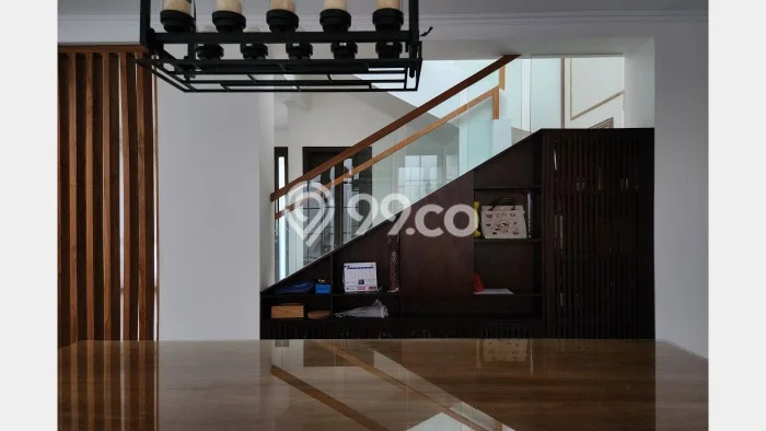 For Sale! Luxury House LT 216m2 Desain Modern di Summarecon Bandung For Sale! Luxury House LT 216m2 Desain Modern di Summarecon Bandung