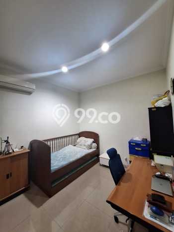 Dijual Rumah Luas Elegan Dengan View Eksklusif di Permata Buana, Jakarta Barat Dijual Rumah Luas Elegan Dengan View Eksklusif di Permata Buana, Jakarta Barat