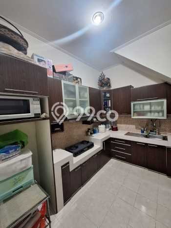 Dijual Rumah Luas Elegan Dengan View Eksklusif di Permata Buana, Jakarta Barat Dijual Rumah Luas Elegan Dengan View Eksklusif di Permata Buana, Jakarta Barat