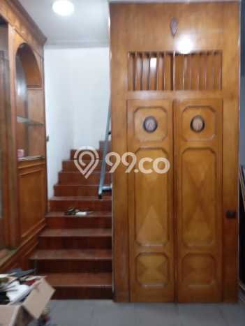 Hunian Elit LB 170m2 Siap Pakai Desain Elegan di Duri Kosambi, Jakarta Barat Hunian Elit LB 170m2 Siap Pakai Desain Elegan di Duri Kosambi, Jakarta Barat