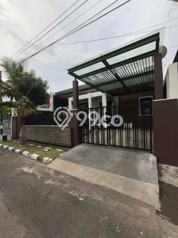 For Sale! Luxury House LT 220m2 Desain Elegan di Sukomanunggal For Sale! Luxury House LT 220m2 Desain Elegan di Sukomanunggal