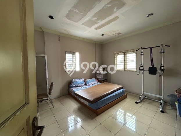 Rumah Elit Modern Tanpa Renovasi di Jelambar Jakarta Barat Rumah Elit Modern Tanpa Renovasi di Jelambar Jakarta Barat