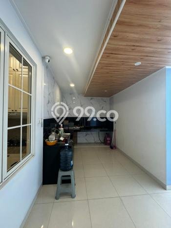 Rumah Luas Asri 3 KT Siap Pakai di Suvarna Sutera Tangerang Rumah Luas Asri 3 KT Siap Pakai di Suvarna Sutera Tangerang