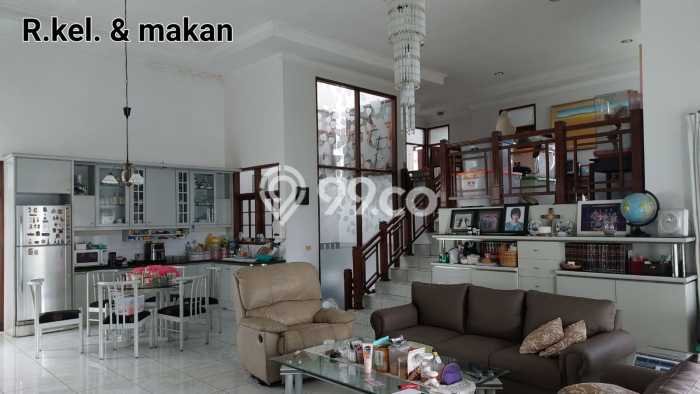 Ready to Use! Luxury House LT 455m2 Desain Elegan di Pasteur Ready to Use! Luxury House LT 455m2 Desain Elegan di Pasteur