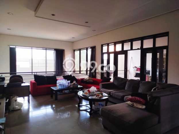 Siap Huni Rumah Mewah 4 Kamar di Batununggal Dekat ke Mana Saja Siap Huni Rumah Mewah 4 Kamar di Batununggal Dekat ke Mana Saja