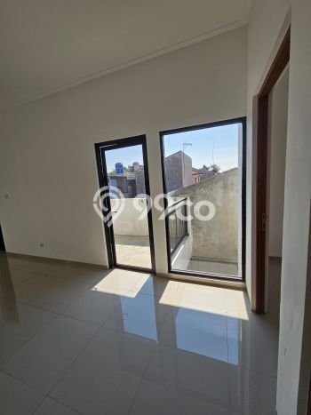 PROMO TERBATAS! Rumah Premium di Taman Kopo Indah, Bandung, Luas 96m2m² Bangunan 125m2m² PROMO TERBATAS! Rumah Premium di Taman Kopo Indah, Bandung, Luas 96m2m² Bangunan 125m2m²