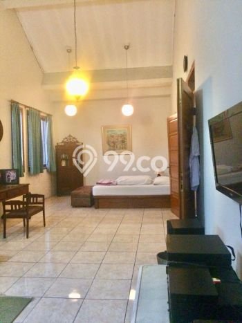 Rumah Mewah LB 400m2 Siap Huni Desain Elegan di Turangga, Bandung Rumah Mewah LB 400m2 Siap Huni Desain Elegan di Turangga, Bandung