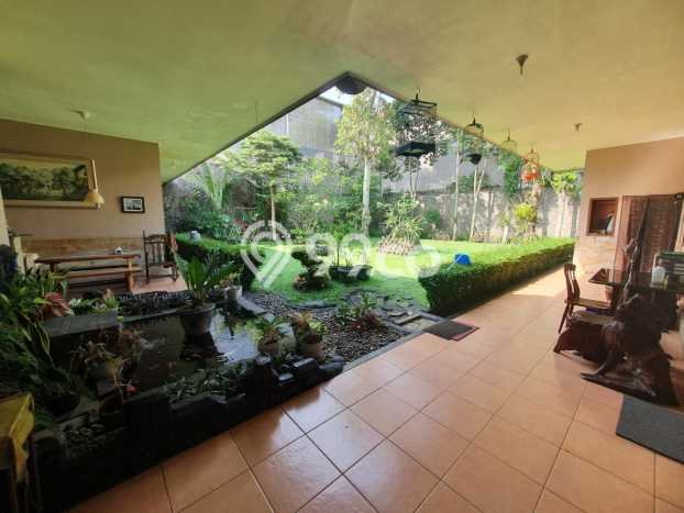 Hunian Eksklusif Siap Huni LT 1245m2 di Sukajadi, Bandung Hunian Eksklusif Siap Huni LT 1245m2 di Sukajadi, Bandung
