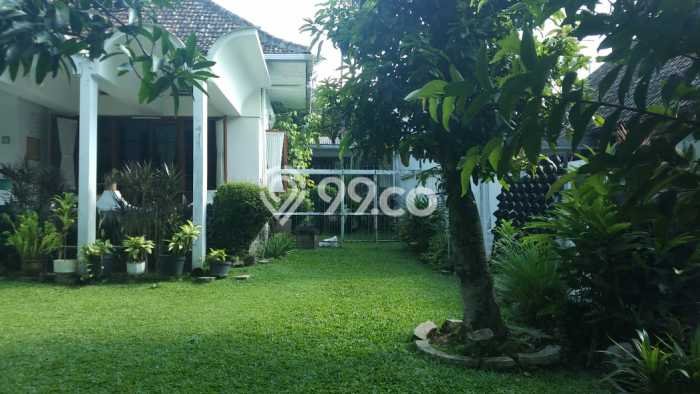 Rumah Luxury Modern Tanpa Renovasi di Bandung Kota Bandung Rumah Luxury Modern Tanpa Renovasi di Bandung Kota Bandung