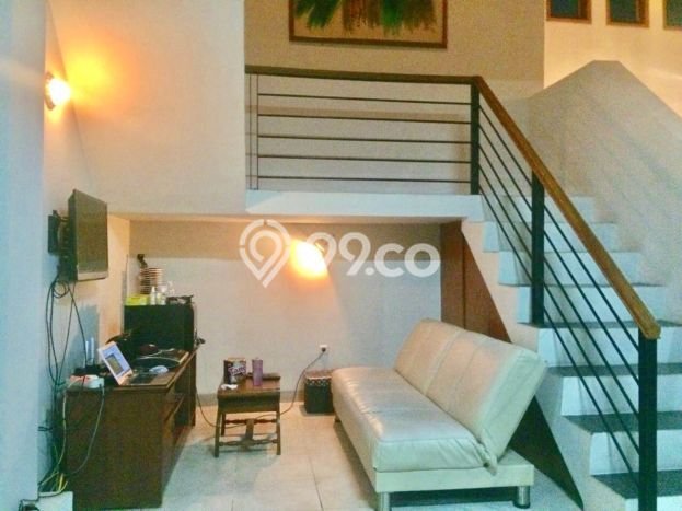 Rumah Mewah LB 400m2 Siap Huni Desain Elegan di Turangga, Bandung Rumah Mewah LB 400m2 Siap Huni Desain Elegan di Turangga, Bandung