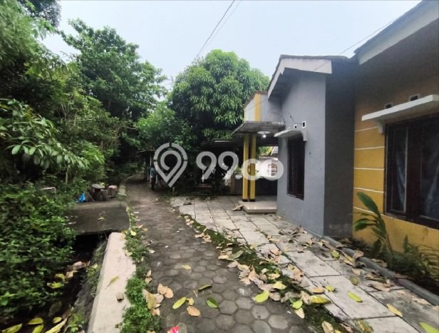 Rumah Sederhana Dijual Lokasi Sewon 2 Kamar dengan Luas Tanah 93m2 Rumah Sederhana Dijual Lokasi Sewon 2 Kamar dengan Luas Tanah 93m2