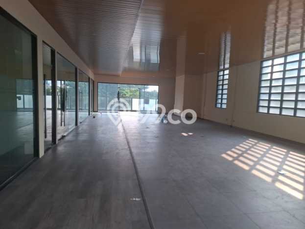 Komersial Kawasan Kebayoran Baru, Luas 840m², Kawasan Strategis, Siap Usaha Komersial Kawasan Kebayoran Baru, Luas 840m², Kawasan Strategis, Siap Usaha