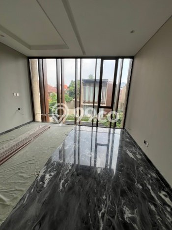 Hunian Super Elit dengan Akses Paling Strategis di Kemang, Jakarta Selatan Hunian Super Elit dengan Akses Paling Strategis di Kemang, Jakarta Selatan