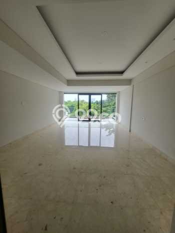 Rumah Elit Modern Tanpa Renovasi di Kemang Jakarta Selatan Rumah Elit Modern Tanpa Renovasi di Kemang Jakarta Selatan