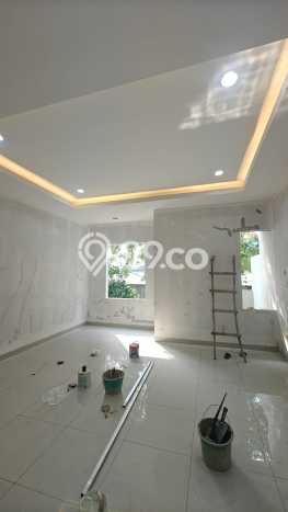 For Sale Hunian Rumah Nyaman 4 KT di Duri Kepa, Jakarta Barat For Sale Hunian Rumah Nyaman 4 KT di Duri Kepa, Jakarta Barat
