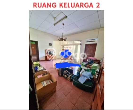 For Sale! Luxury House LT 228m2 Desain Elegan di Salemba For Sale! Luxury House LT 228m2 Desain Elegan di Salemba