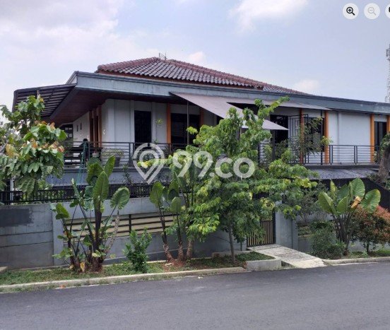 Ready to Use! Luxury House LT 495m2 Desain Elegan di Pondok Kelapa Ready to Use! Luxury House LT 495m2 Desain Elegan di Pondok Kelapa