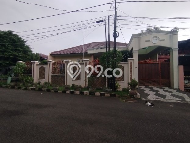 Hunian Mewah Siap Huni LT 515m2 di Duren Sawit, Jakarta Timur Hunian Mewah Siap Huni LT 515m2 di Duren Sawit, Jakarta Timur
