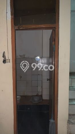 Disewakan Ruko di Kawasan Ramai Rawamangun Luas 240m2 Disewakan Ruko di Kawasan Ramai Rawamangun Luas 240m2