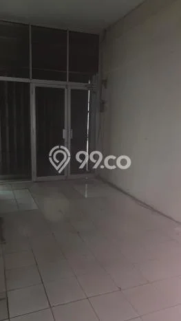 Disewakan Ruko di Kawasan Ramai Rawamangun Luas 240m2 Disewakan Ruko di Kawasan Ramai Rawamangun Luas 240m2