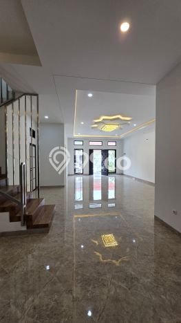 Dijual Rumah Premium dengan Fasilitas Sekitar Lengkap di BSD, Tangerang Selatan Dijual Rumah Premium dengan Fasilitas Sekitar Lengkap di BSD, Tangerang Selatan