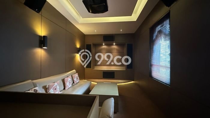 Ready to Use! Luxury House LT 600m2 Desain Modern di Jaka Permai Ready to Use! Luxury House LT 600m2 Desain Modern di Jaka Permai