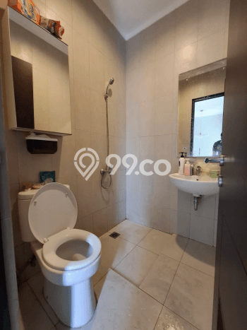 Dijual Hunian Rumah Terawat 4 KT di Summarecon Bekasi, Bekasi Dijual Hunian Rumah Terawat 4 KT di Summarecon Bekasi, Bekasi