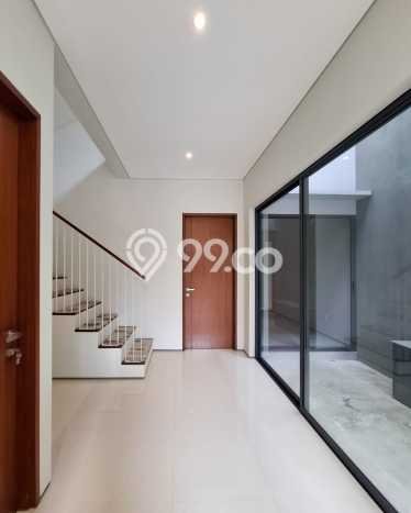 Jual Rumah Minimalis Bagus Punya 3 KT di Cinere Depok SHM Jual Rumah Minimalis Bagus Punya 3 KT di Cinere Depok SHM