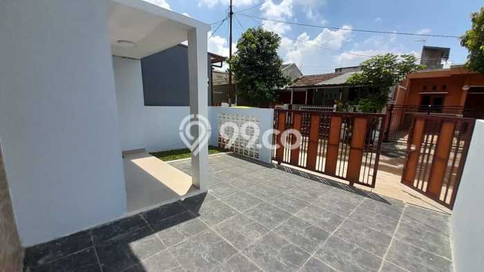For Sale Rumah 2 Kamar Lokasi Strategis Bagus dan Strategis di Jatisampurna For Sale Rumah 2 Kamar Lokasi Strategis Bagus dan Strategis di Jatisampurna