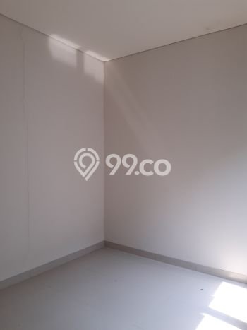 Rumah Luas Asri 3 KT Siap Pakai di BSD City Tangerang Rumah Luas Asri 3 KT Siap Pakai di BSD City Tangerang