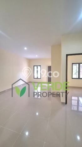 Jual Rumah Eksklusif 4 KT di Alam Sutera, Tangerang Jual Rumah Eksklusif 4 KT di Alam Sutera, Tangerang