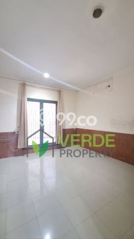 Ready to Use! Luxury House LT 437m2 Desain Modern di Sutera Buana Alam Sutera Ready to Use! Luxury House LT 437m2 Desain Modern di Sutera Buana Alam Sutera