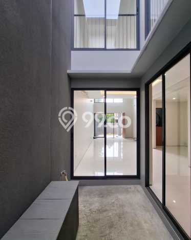 Jual Rumah Minimalis Bagus Punya 3 KT di Cinere Depok SHM Jual Rumah Minimalis Bagus Punya 3 KT di Cinere Depok SHM