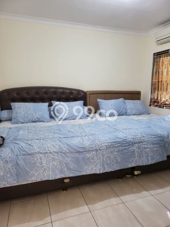 Peluang Investasi! Vila Kawasan , Dimensi 240m2m², Lokasi Premium dengan nilai tinggi Peluang Investasi! Vila Kawasan , Dimensi 240m2m², Lokasi Premium dengan nilai tinggi