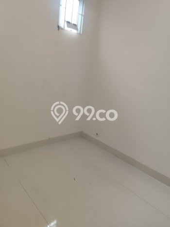 Disewakan! Rumah 3 Kamar Tidur &
2 Kamar Mandi di Modernland, Tangerang Disewakan! Rumah 3 Kamar Tidur &
2 Kamar Mandi di Modernland, Tangerang